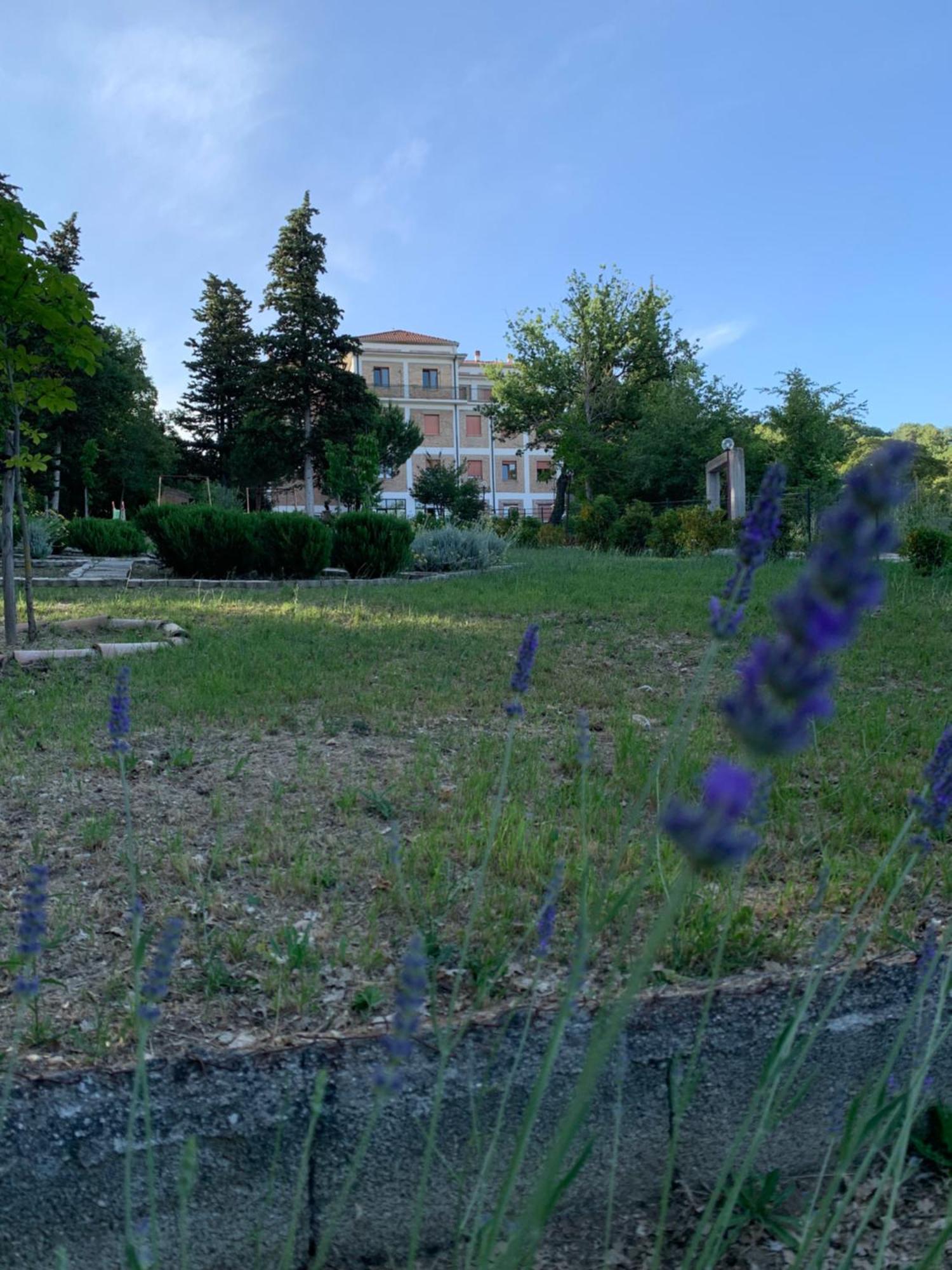 Ostello Il Volto Potenza Exteriör bild