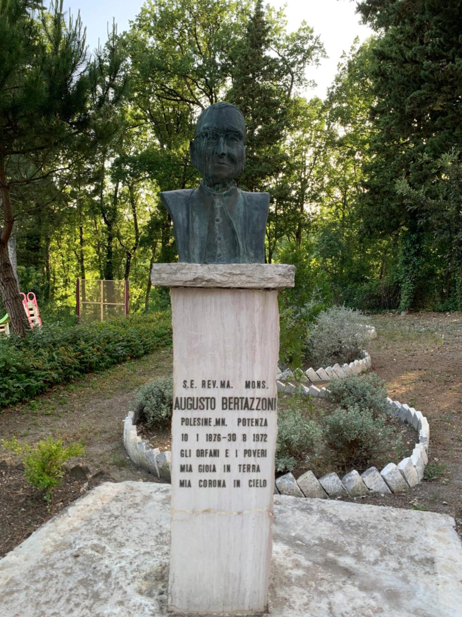 Ostello Il Volto Potenza Exteriör bild